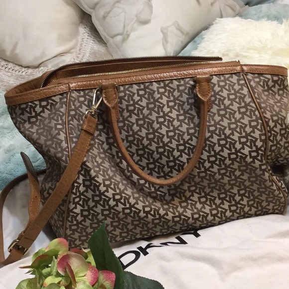 Donna Karen purse/overnight bag - Picture 3 of 8